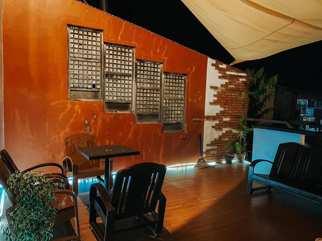 The Bistro House - Loft Unit - Vigan公寓 外观 照片